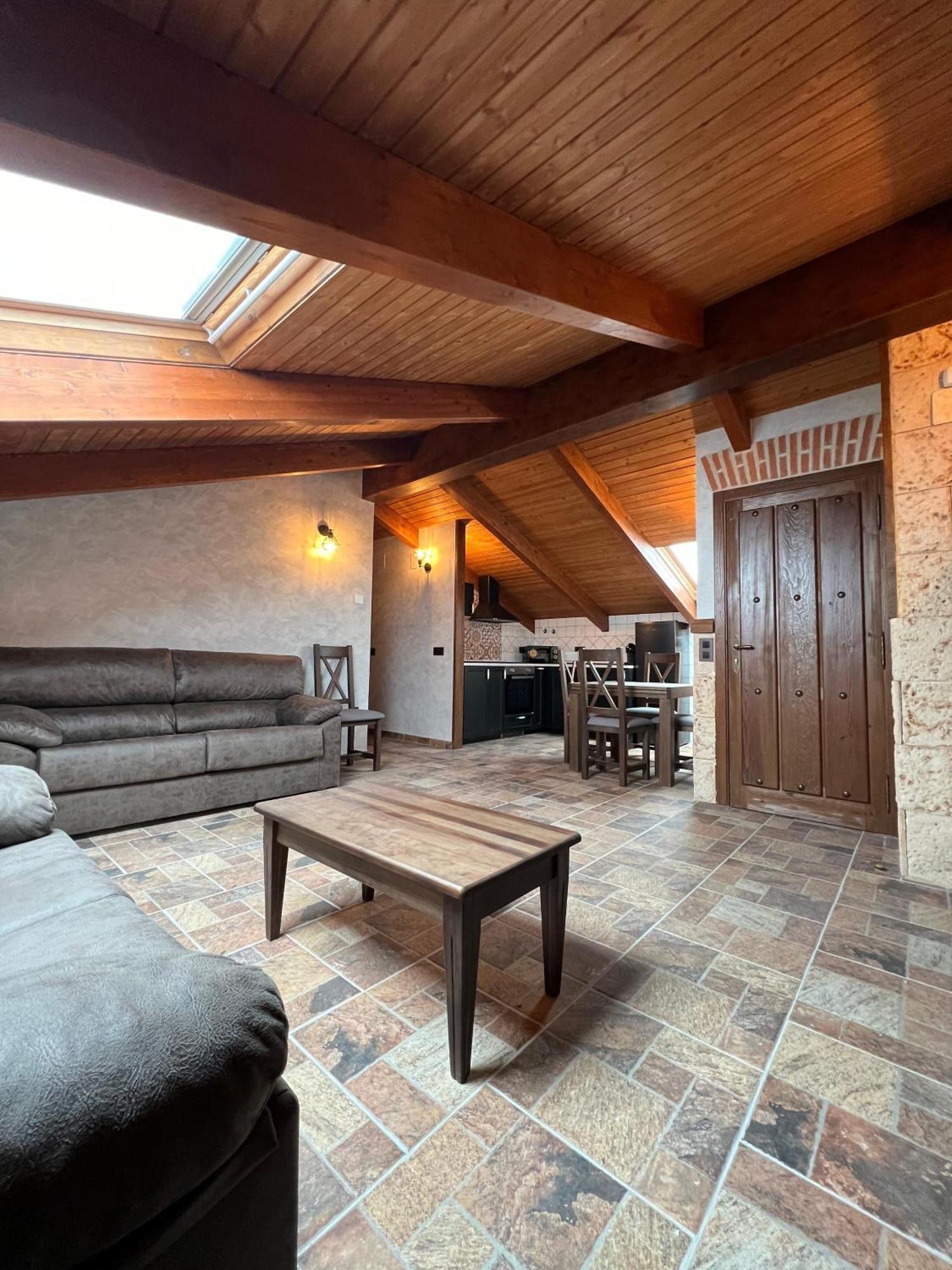 Casa Rural El Torreon Fontiveros Δωμάτιο φωτογραφία