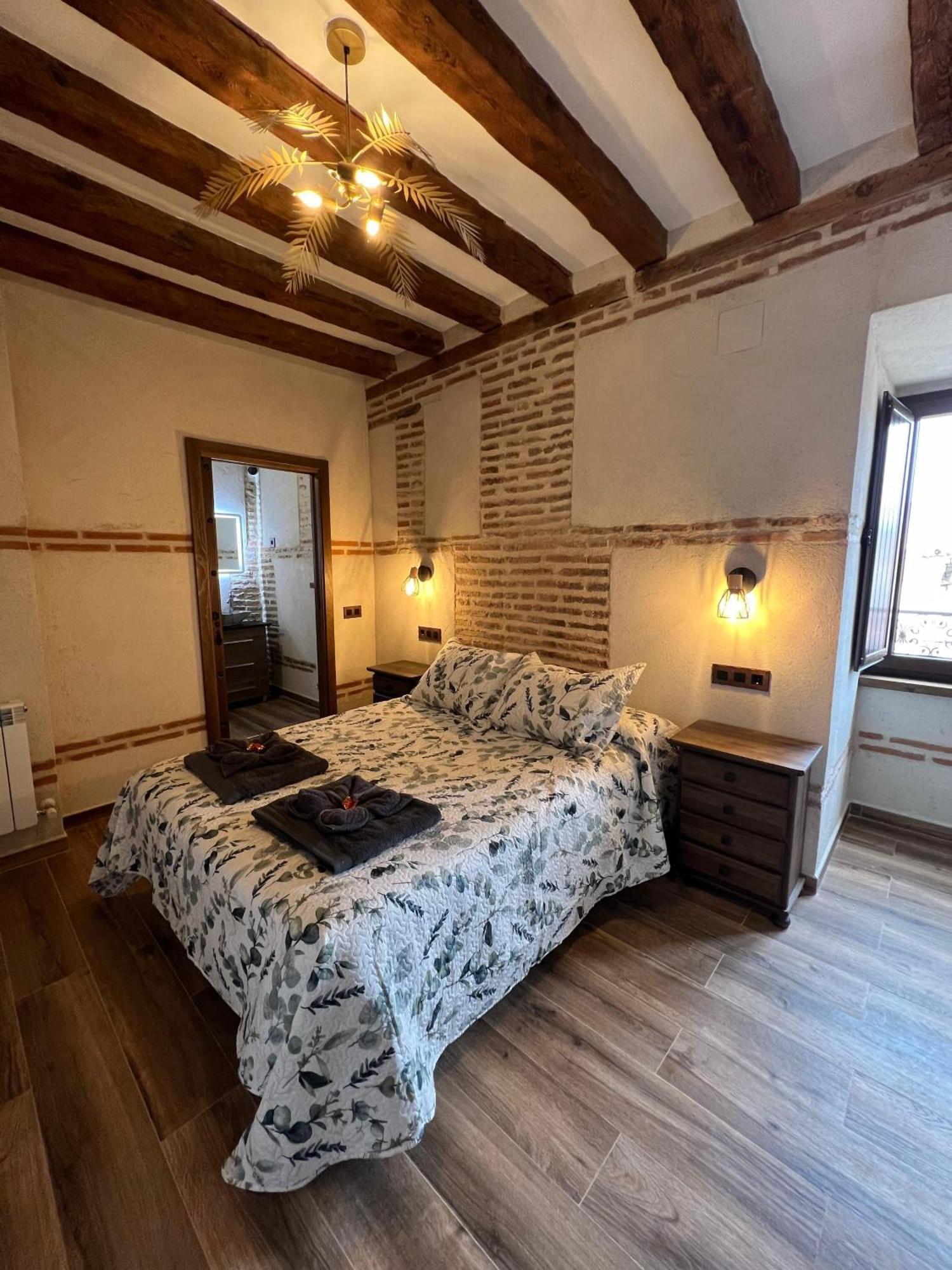 Casa Rural El Torreon Fontiveros Δωμάτιο φωτογραφία