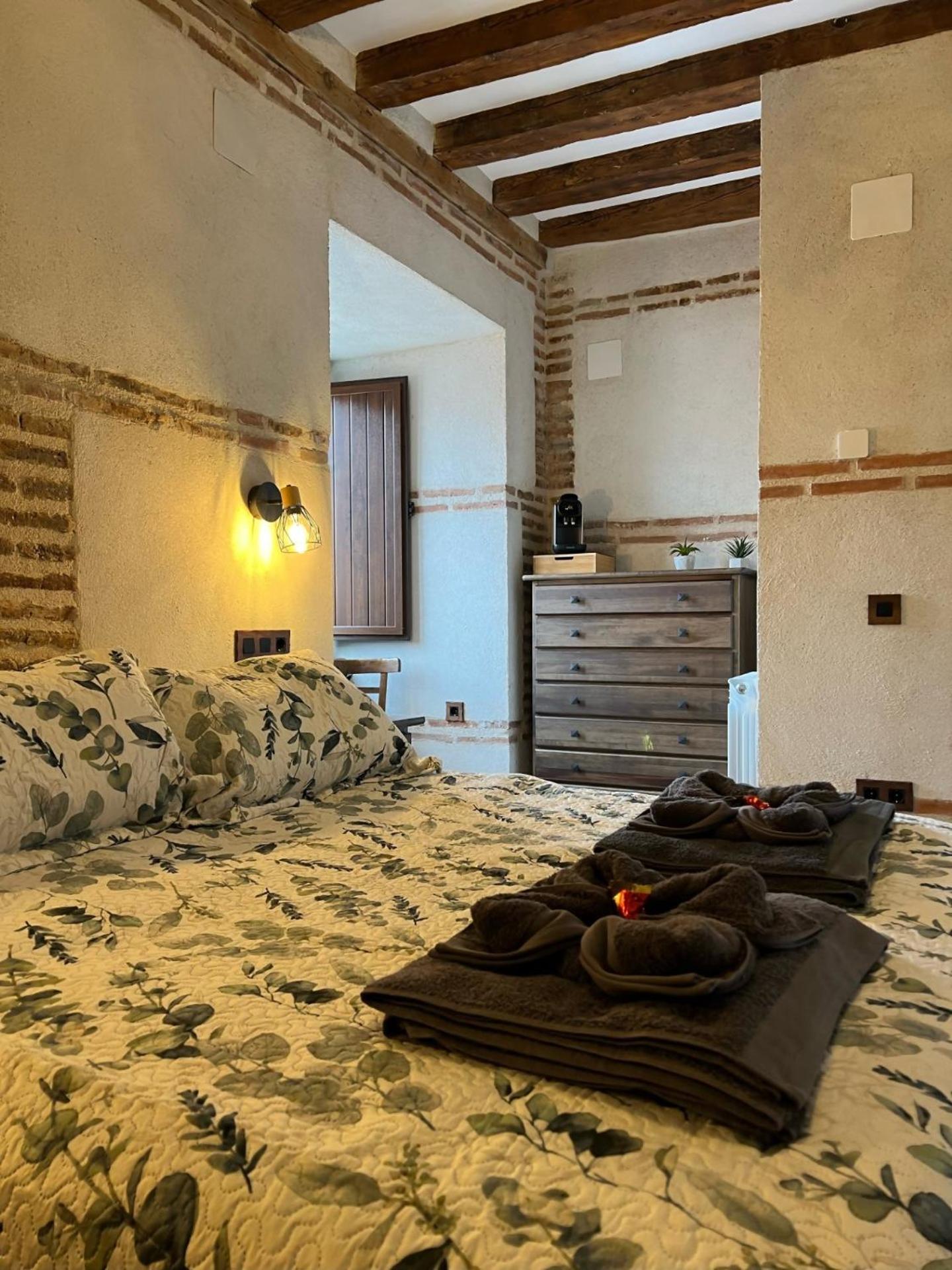 Casa Rural El Torreon Fontiveros Δωμάτιο φωτογραφία