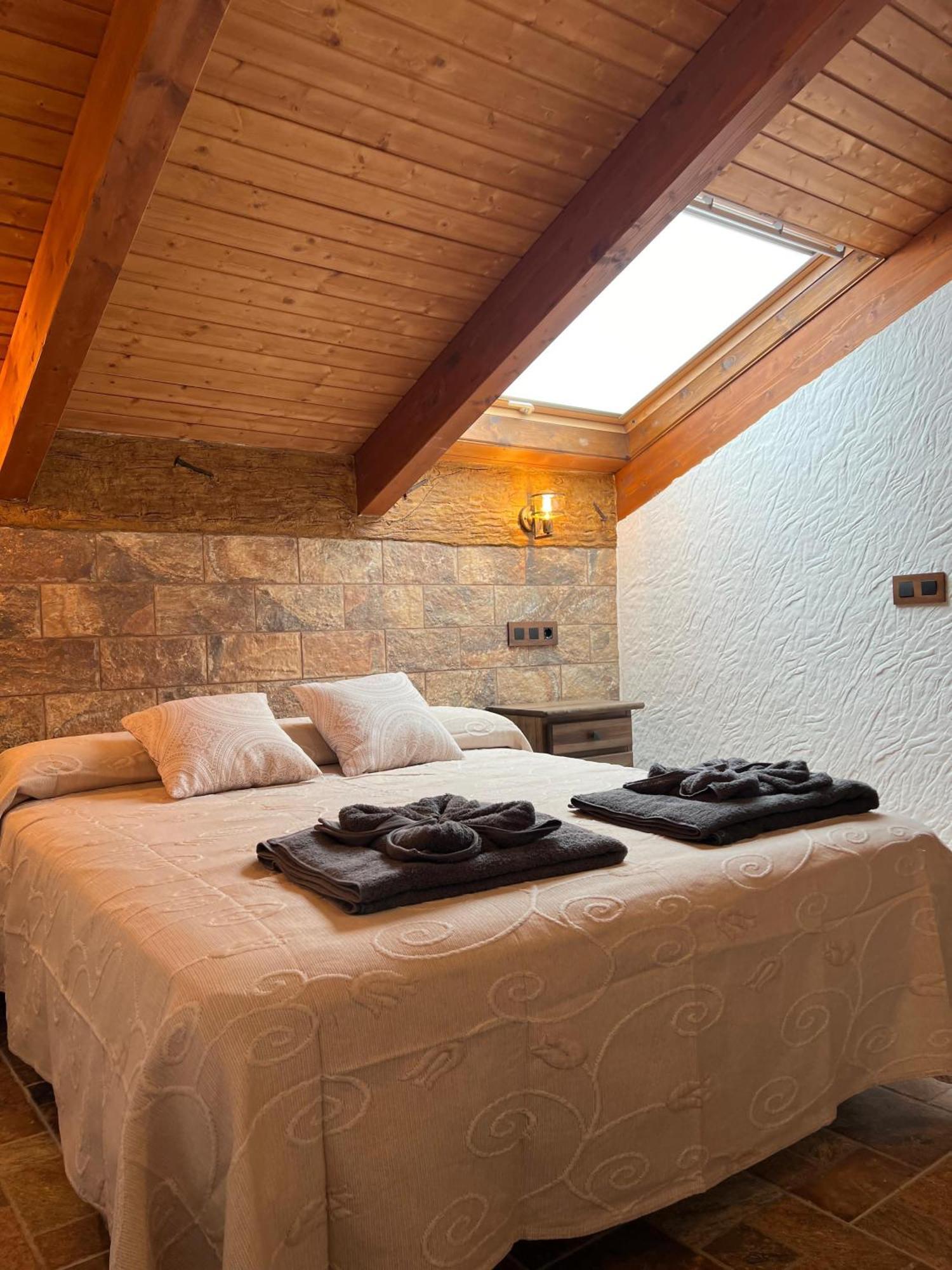 Casa Rural El Torreon Fontiveros Δωμάτιο φωτογραφία