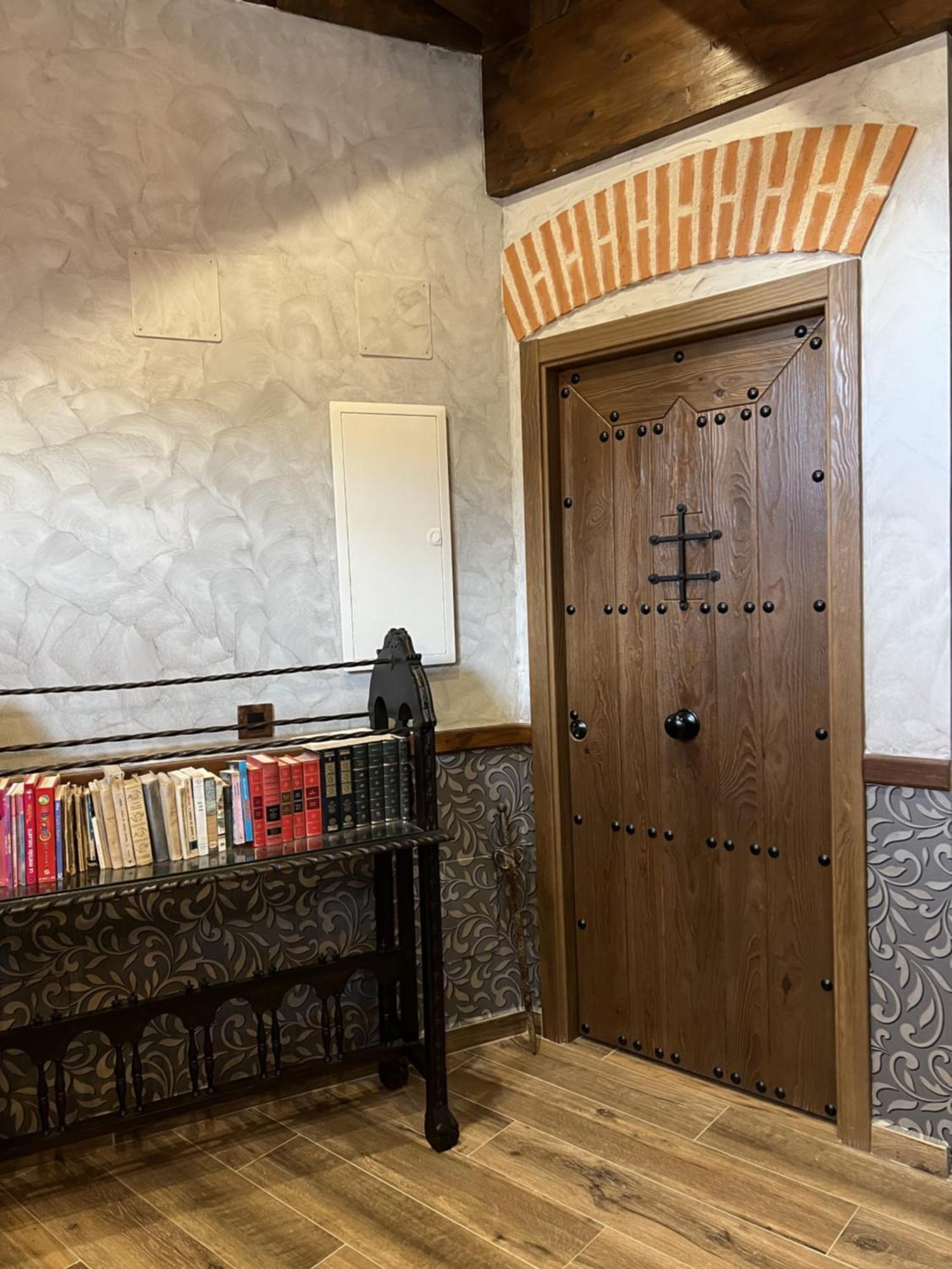 Casa Rural El Torreon Fontiveros Δωμάτιο φωτογραφία